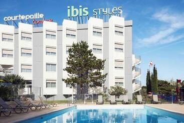 בית מלון כפרי Ibis Styles Toulon La Seynesurmer