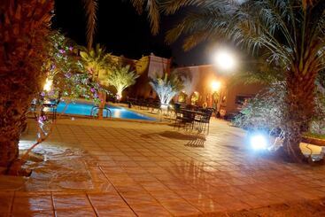 هتل Kasbah Tizimi