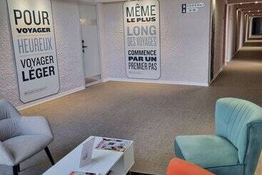 هتل Kyriad Angoulême Nord Champniers  Hôtel & Résidence