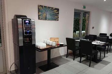 هتل Kyriad Direct Bron Lyon Eurexpo
