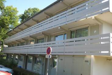 هتل Kyriad Direct Nancy Sud  Vandoeuvre