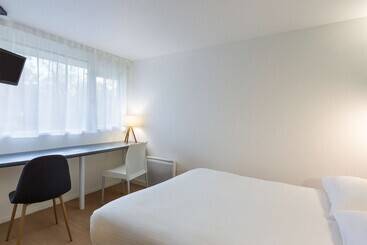 هتل Kyriad Direct Nancy Sud  Vandoeuvre