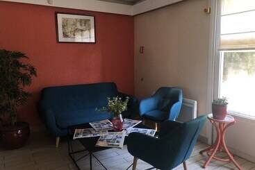 هتل Kyriad Direct Nancy Sud  Vandoeuvre
