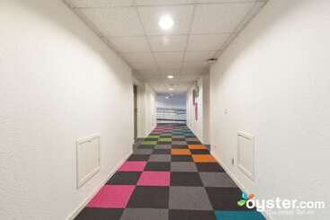 هتل Restaurant Isidore Nice Ouest