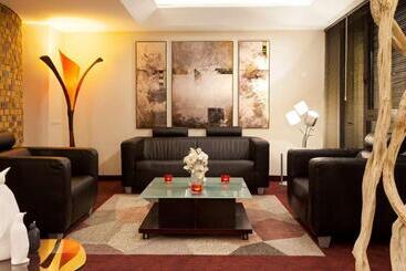 Kyriad Hotel Strasbourg Lingolsheim