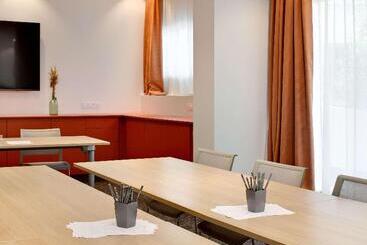 هتل Mercure Montpellier Centre Comédie