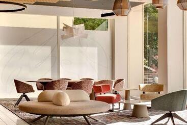 هتل Mercure Montpellier Centre Comédie