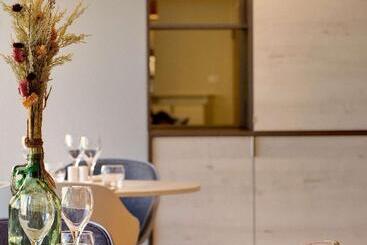 هتل Mercure Montpellier Centre Comédie
