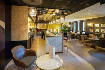 هتل Mercure Paris Gare De Lyon Tgv