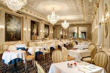 Palace Hotel Lake Como