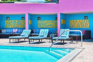هتل Sofitel Los Angeles At Beverly Hills