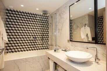 هتل Thalazur Saint Jean De Luz   Hôtel & Spa