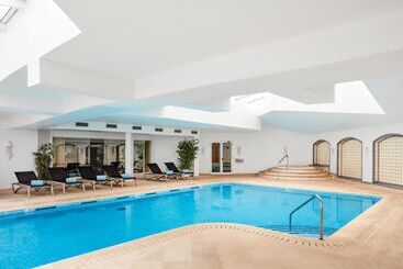 هتل Tivoli Lagos