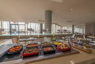 Radisson Blu Resort, Malta St. Julian S