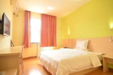 فندق 7 Days Inn Yangquan Ciyu Hall Branch