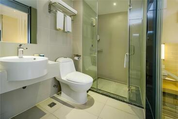 هتل City Comfort Inn Chongqing Daping Shidai Tianjie