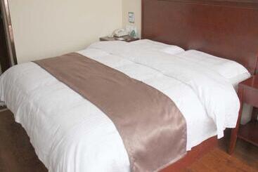 فندق Greentree Inn Liaocheng Linqing Haishan Building Express