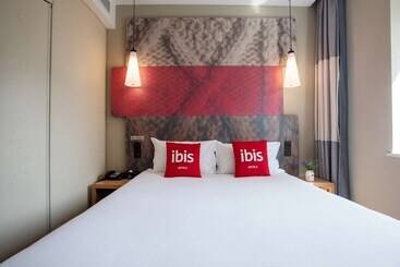 هتل Ibis Lanzhou Peili Square