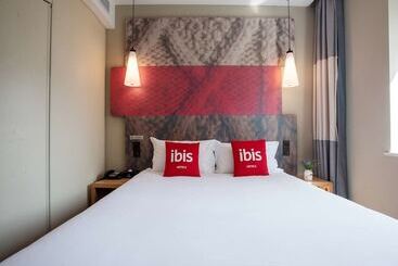 هتل Ibis Lanzhou Peili Square
