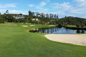 هتل Orange Inn Knysna