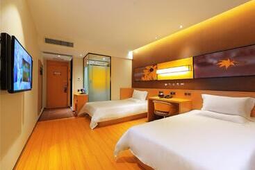 Iu Hotel Shijiazhuang Airport