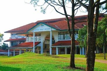 هتل Gemas Golf Resort
