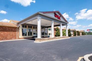 هتل Hometowne Studios By Red Roof Wilmington   New Castle