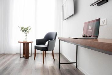 Hotel K Business