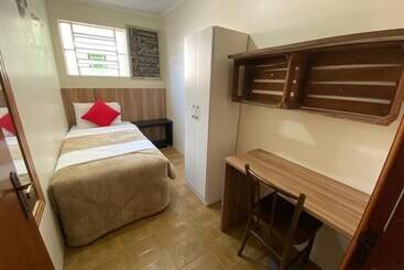 Casa Do Rogerio Hostel   Unidade Shopping