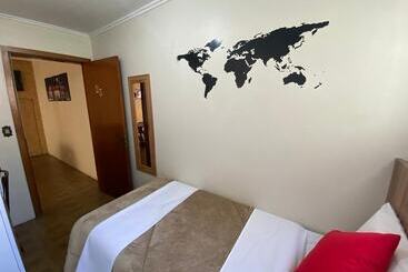 Casa Do Rogerio Hostel   Unidade Shopping