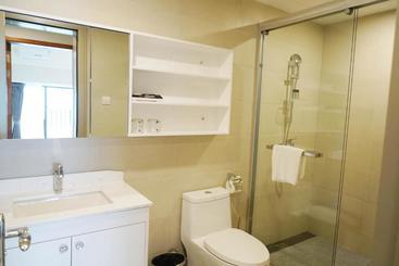 هتل Donghua Apartment