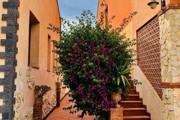 فندق Il Giardino Delle Zagare