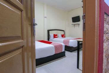 هتل Oyo 3334 Ratu Residence