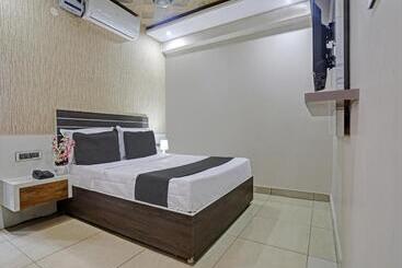 Super Hotel O J3 Royal Guest Rooms