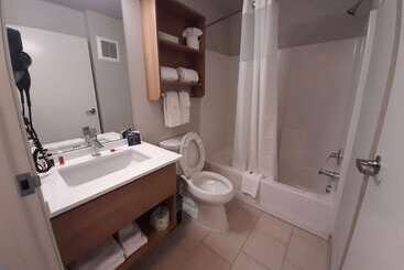 Microtel Inn & Suites By Wyndham Loveland