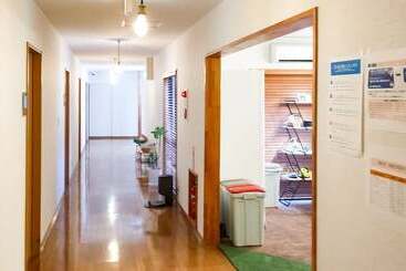 פנסיון Guest House Asuka