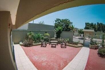 پانسیون Pueblo Nomada   Hostel