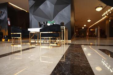 Rodina Hotel Spa & Conferences - Oran