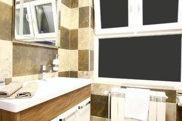 تختخواب و صبحانه Villa Galeb