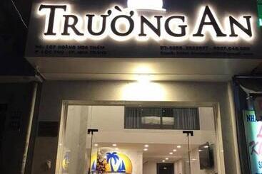هتل Khách Sạn Trường An