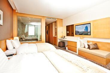 هتل Sono Calm Yeosu