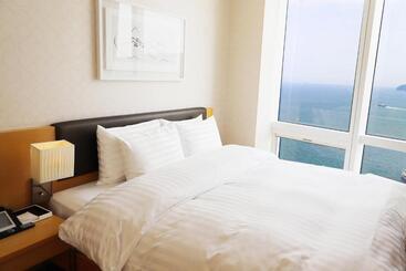 هتل Sono Calm Yeosu