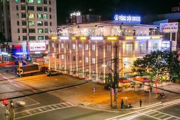 هتل Khách Sạn Vĩnh Hội