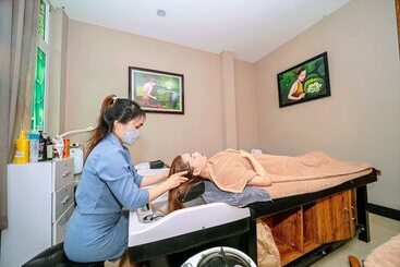 هتل Khách Sạn Vĩnh Hội