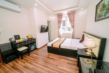 هتل Khách Sạn Vĩnh Hội