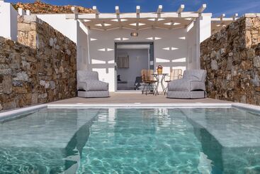 هتل Mythology Naxos Villas & Suites