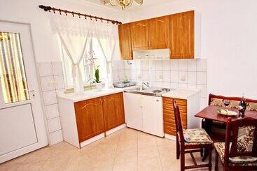 پانسیون Apartments Veselka