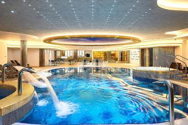 A Hoteli   Grand&sky Hotel Tornik