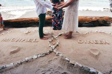 هتل Ocean Escape Resort & Spa