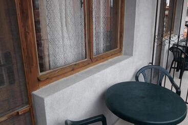 پانسیون Georgievi Guest House
